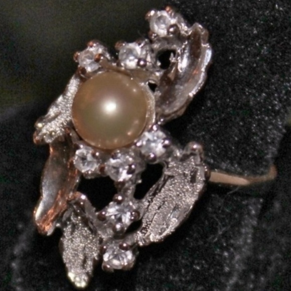 h.hall Jewelry - OMG 925 Silver Golden Pearl BLING RING